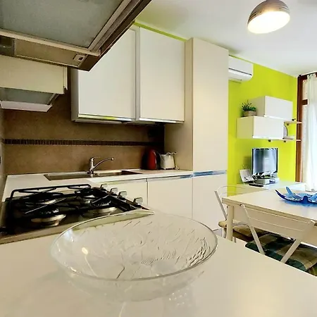 Colors Pool Apartman Bardolino