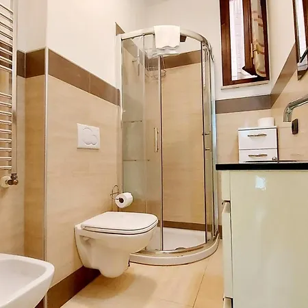 Colors Pool Apartman *